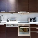Apartament Urban Oasis With Free Parking
