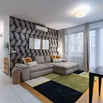 Urban Oasis With Free Parking Apartament Budapesta