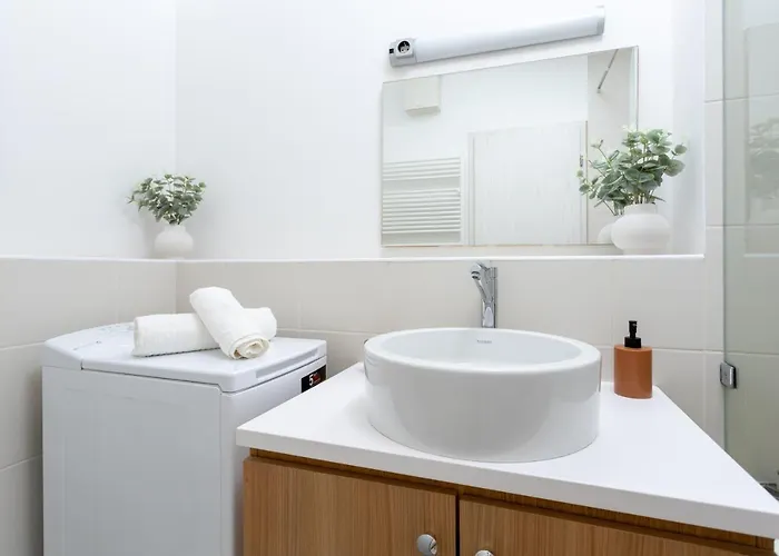 Apartmán Urban Oasis With Free Parking
